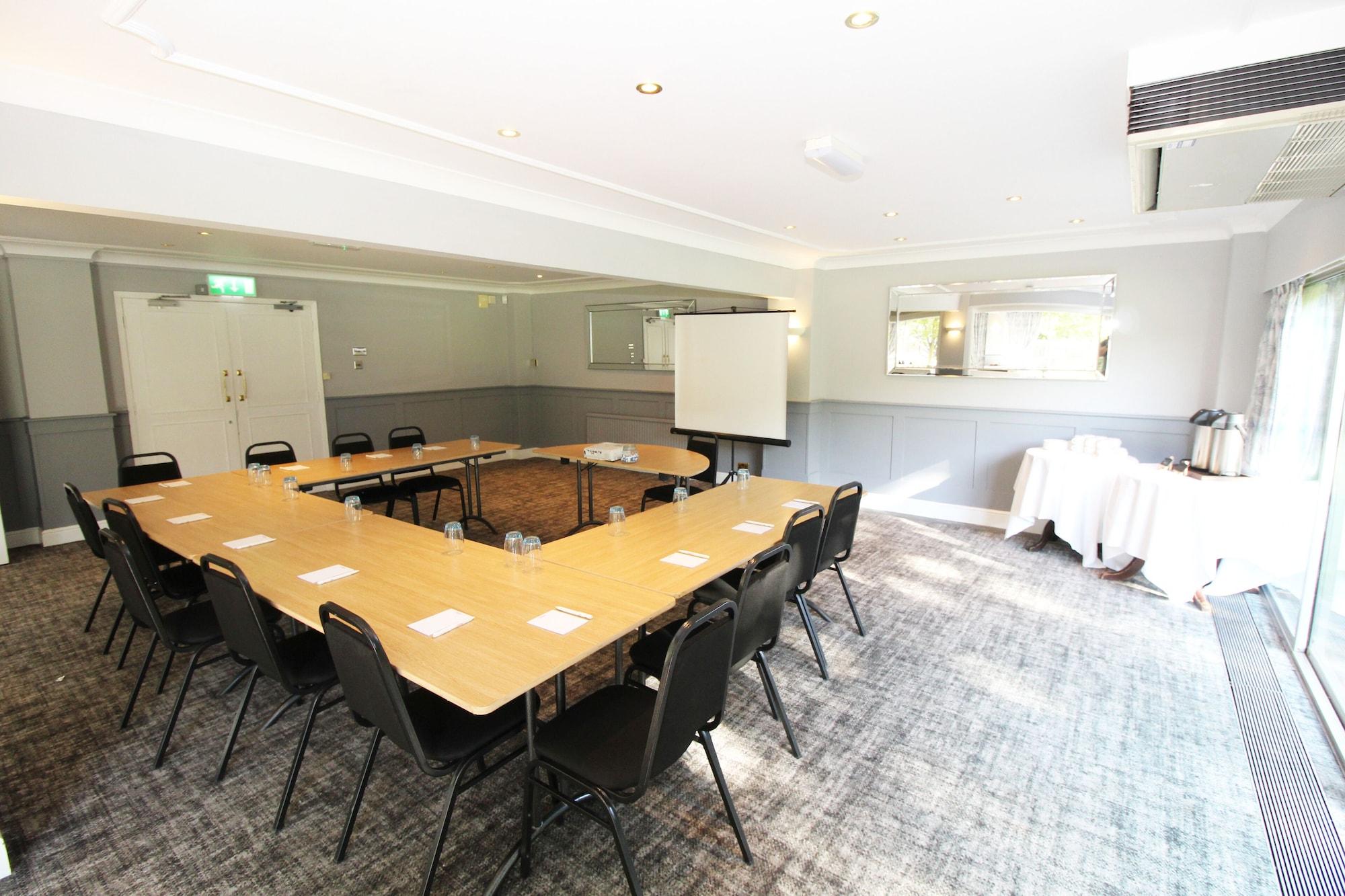Sala de Reuniones The Conningbrook Hotel