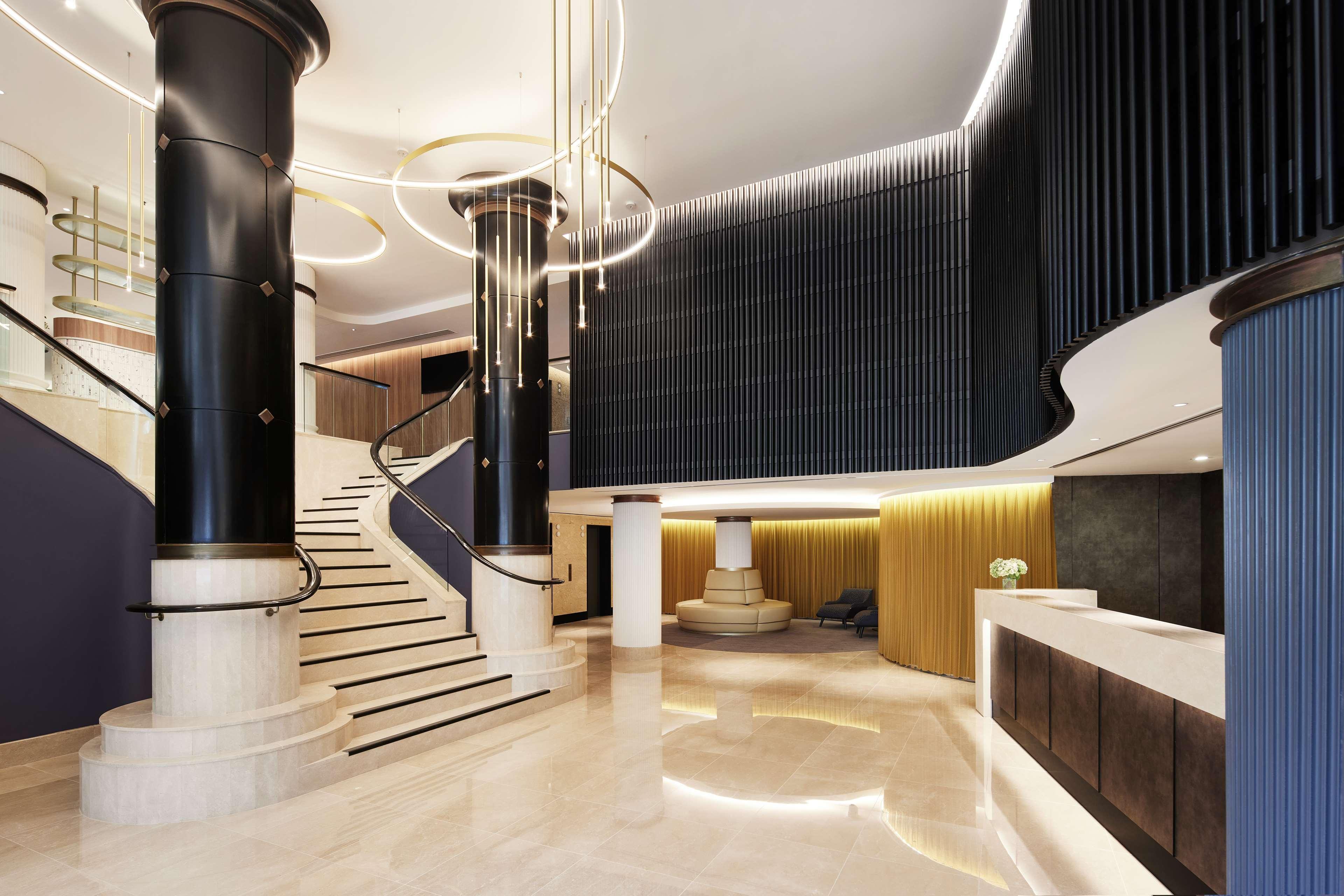 Vista Lobby Rydges Darling Square Apartment Hotel