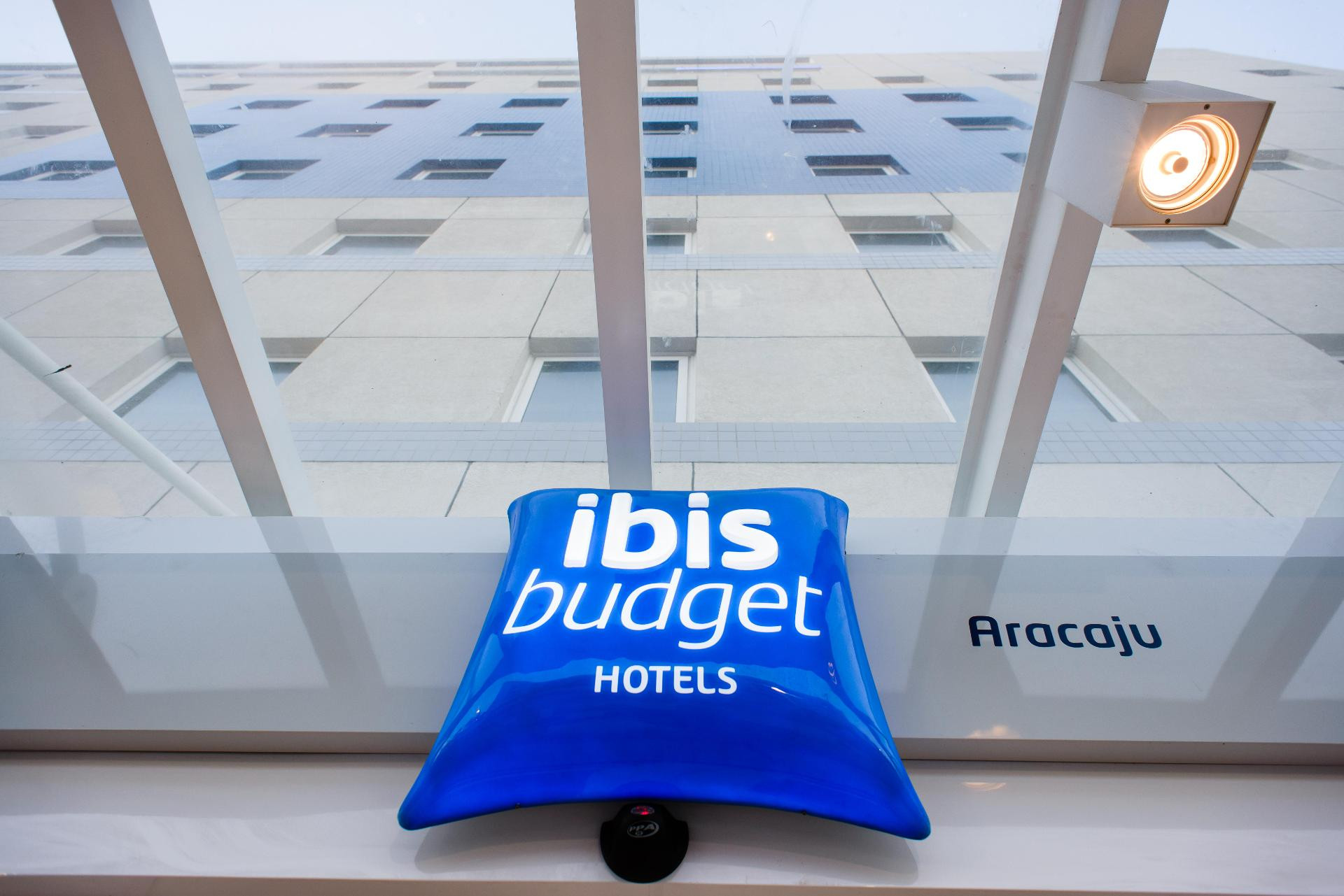 Vista Exterior Hotel Ibis Budget Aracaju