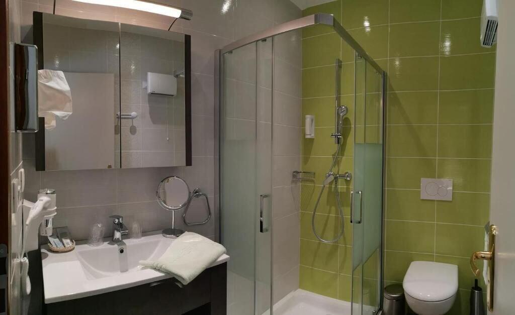 Equipamiento de Habitación Hôtel Saint Georges