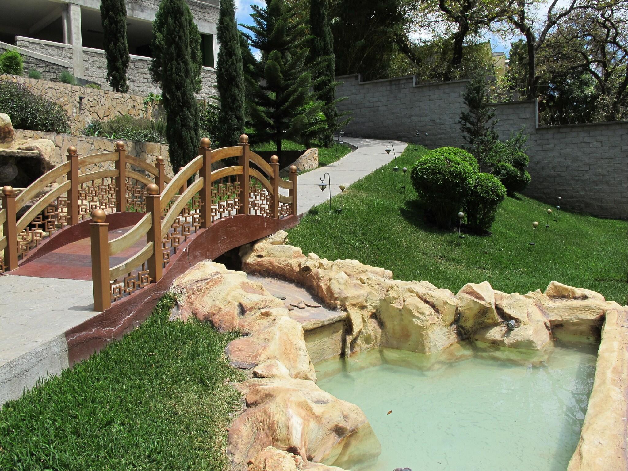 Varios Suites Jardin Imperial