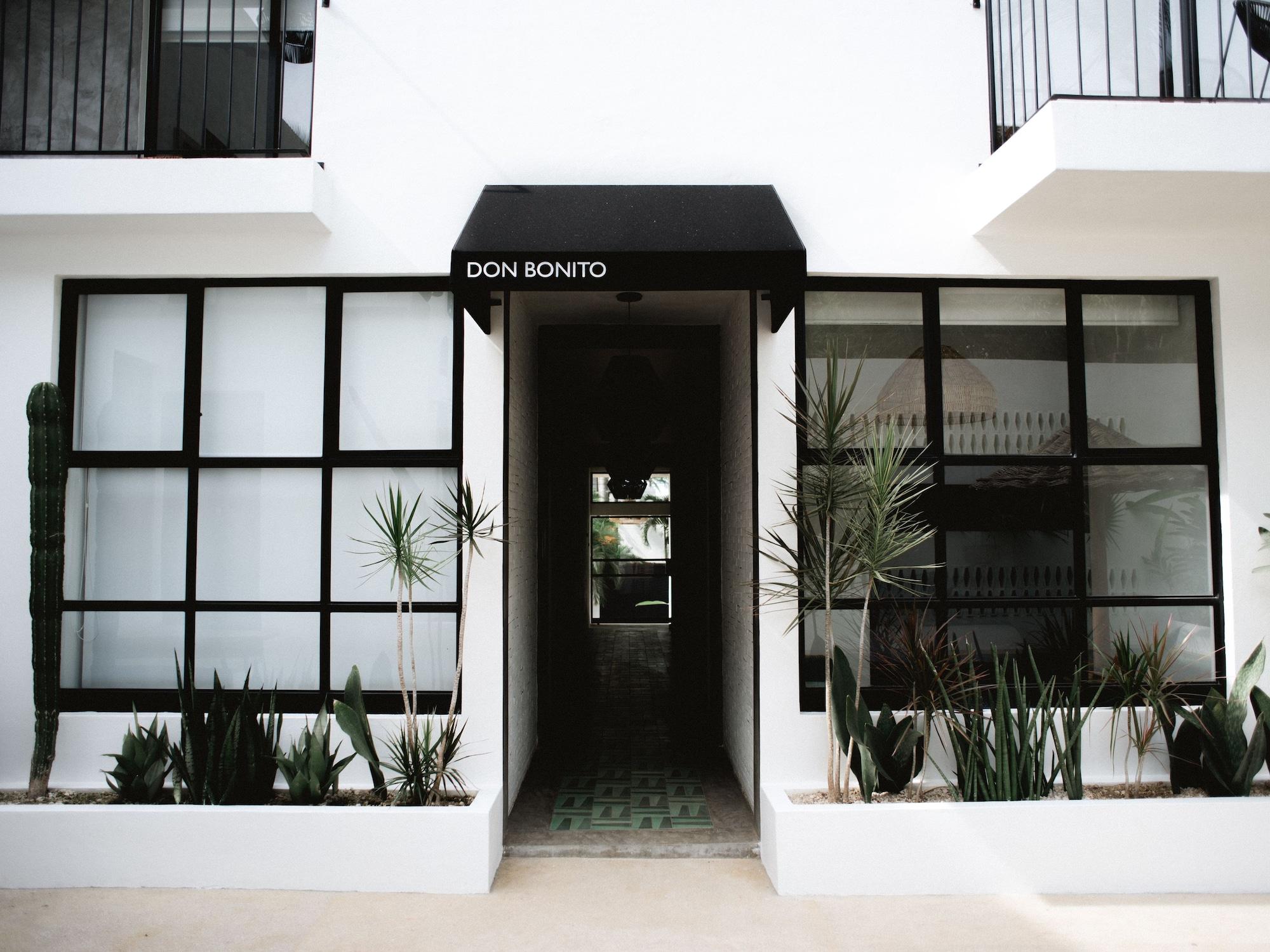Vista Exterior Residencia Tropical Don Bonito