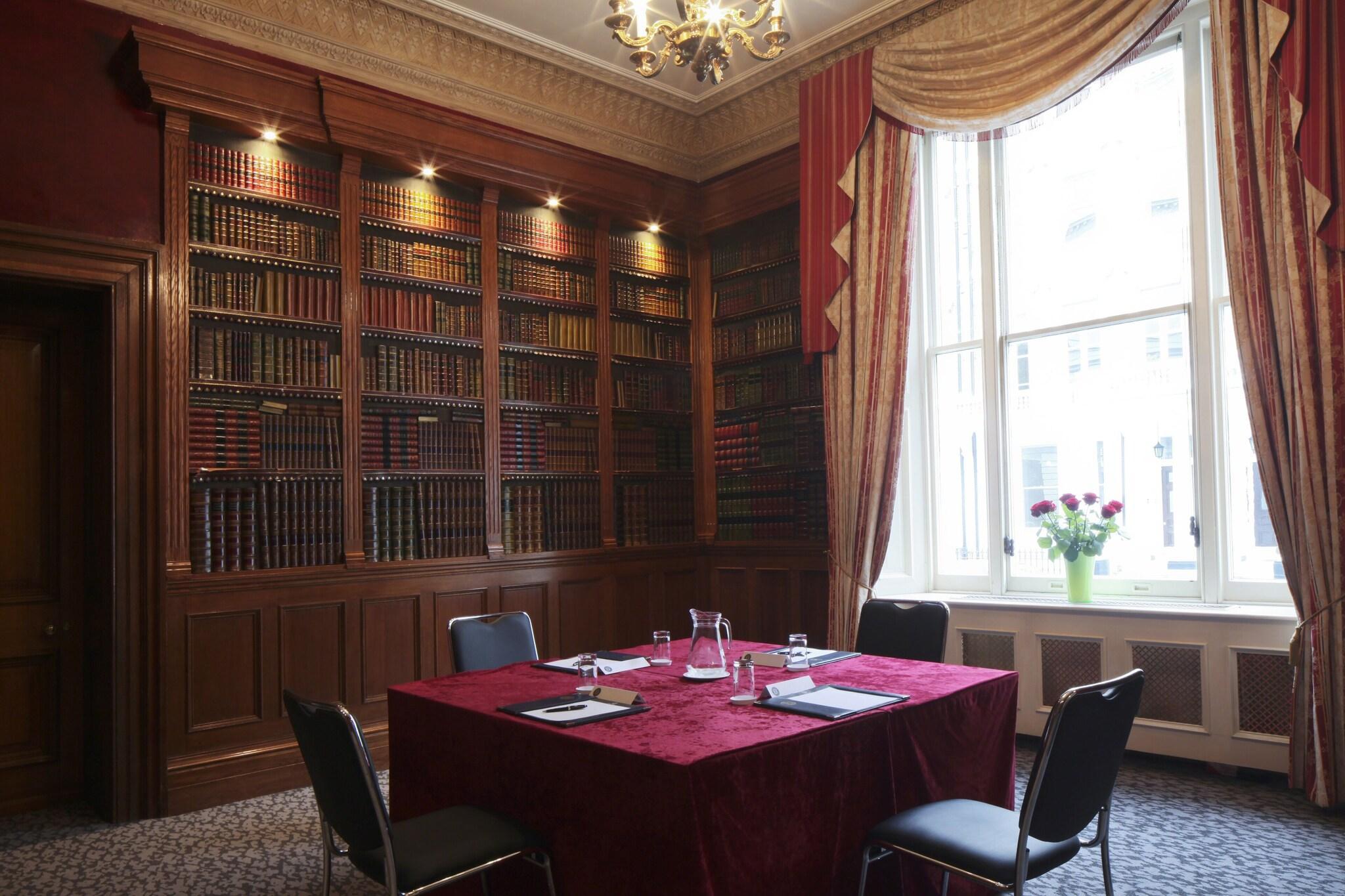 Instalaciones Recreativas Gem Strathmore Hotel