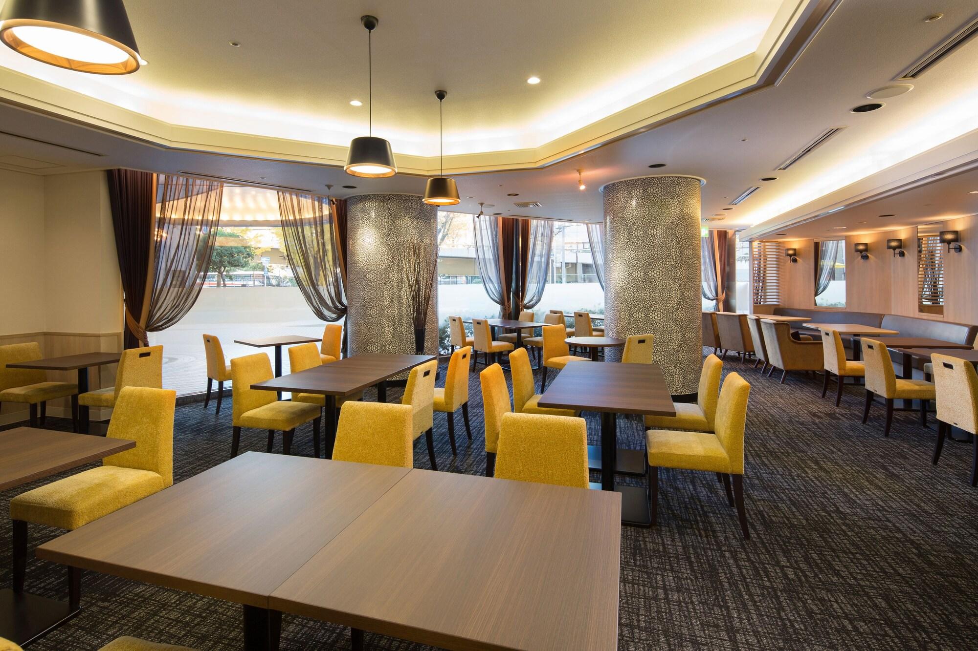 Bar/Salón Shin Osaka Washington Hotel Plaza