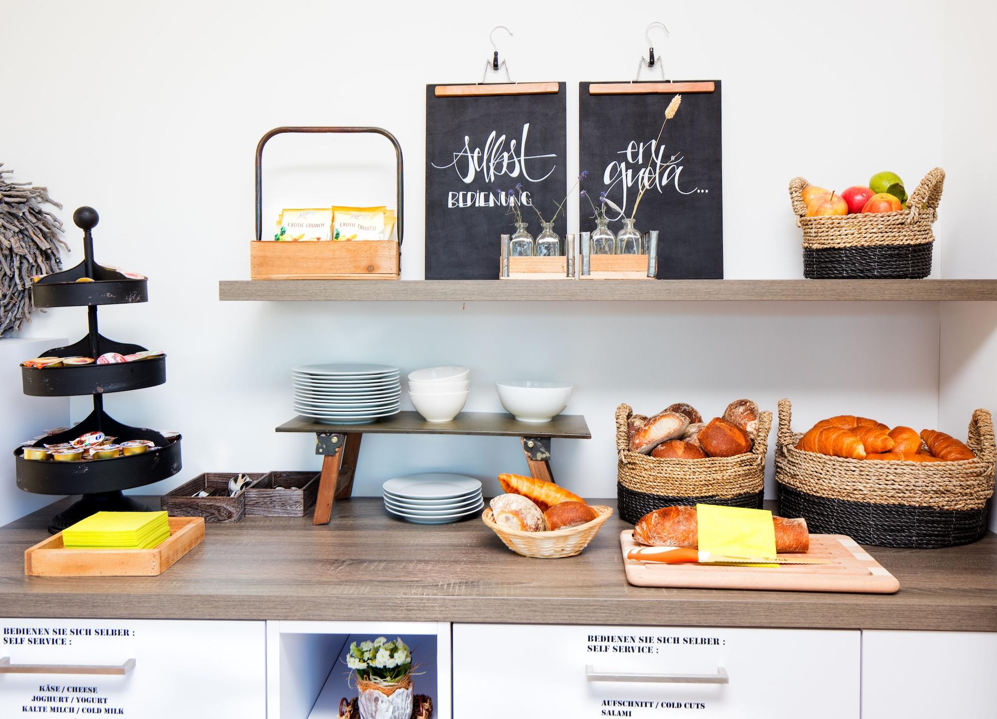 Restaurant Hotel Rhy