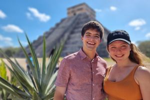 Actividad - Chichén Itzá, cenote, comida buffet y Valladolid