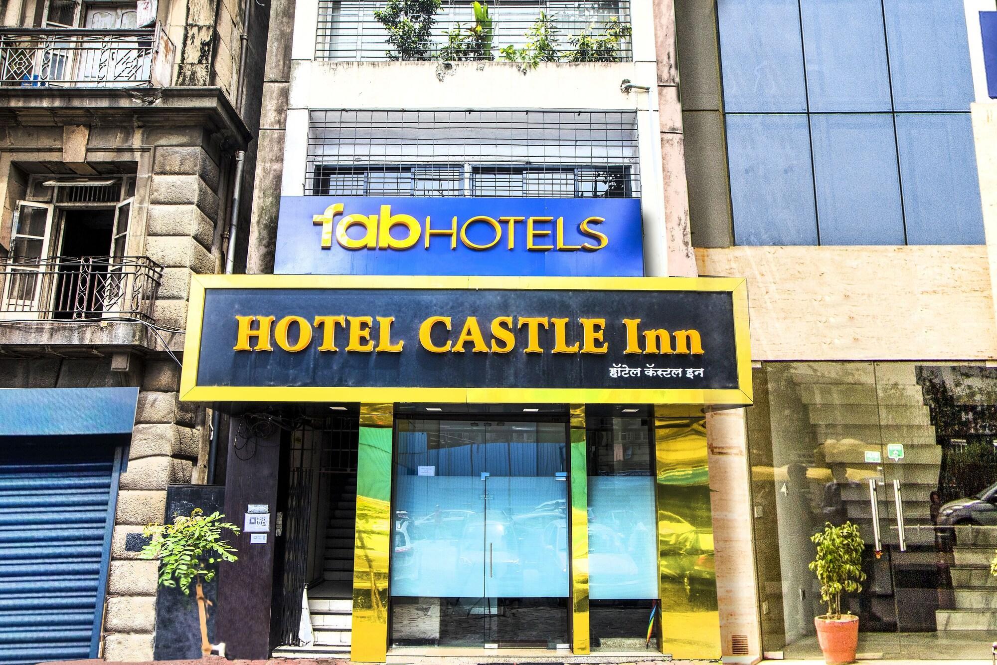 Vista Exterior FabHotel Castle Inn