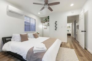 Alquiler Vacacional - 3-bedroom and 3-bathroom home in the heart of San Diego, 12 minutes to downtown