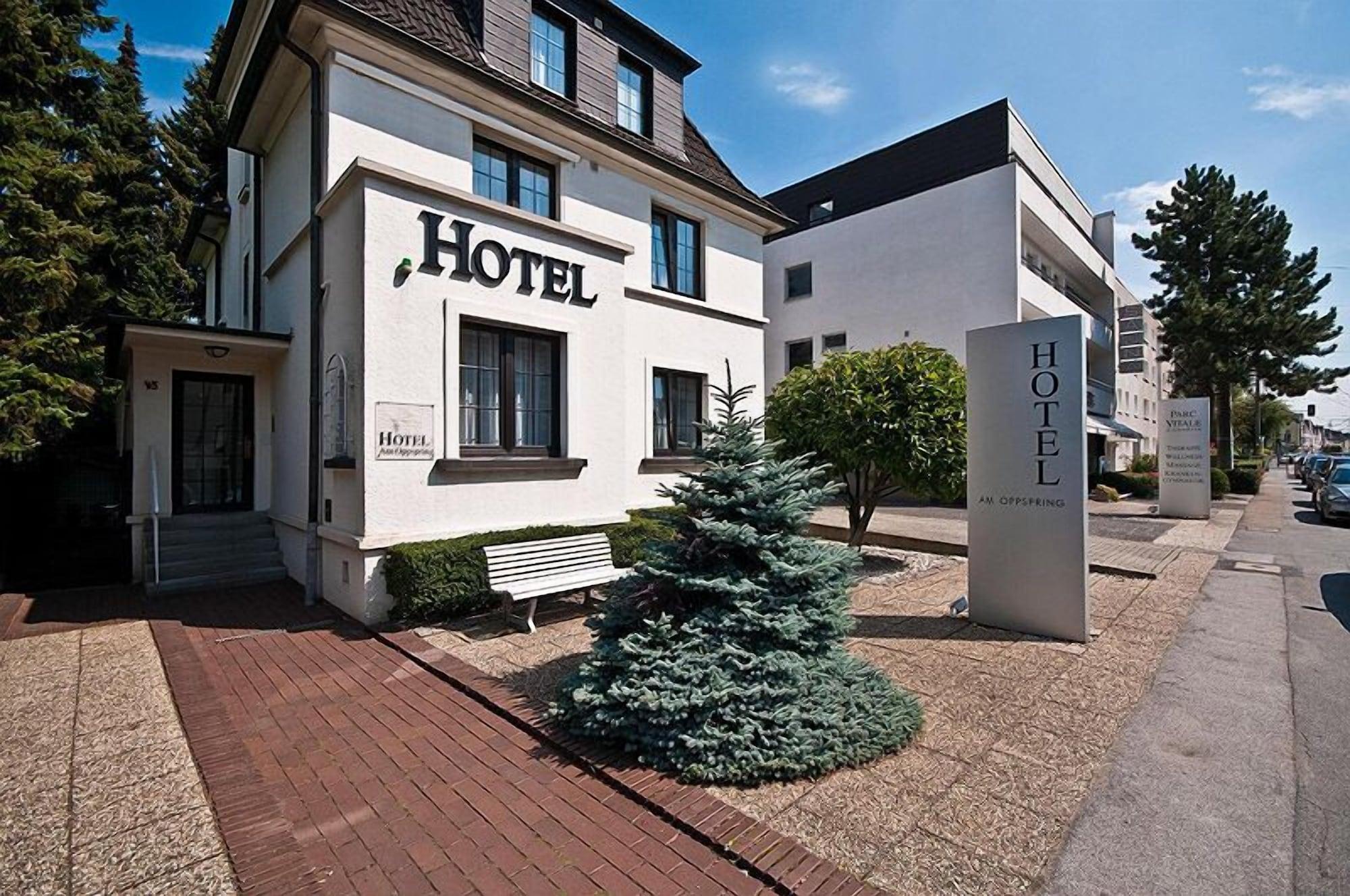 Vista Exterior Hotel am Oppspring