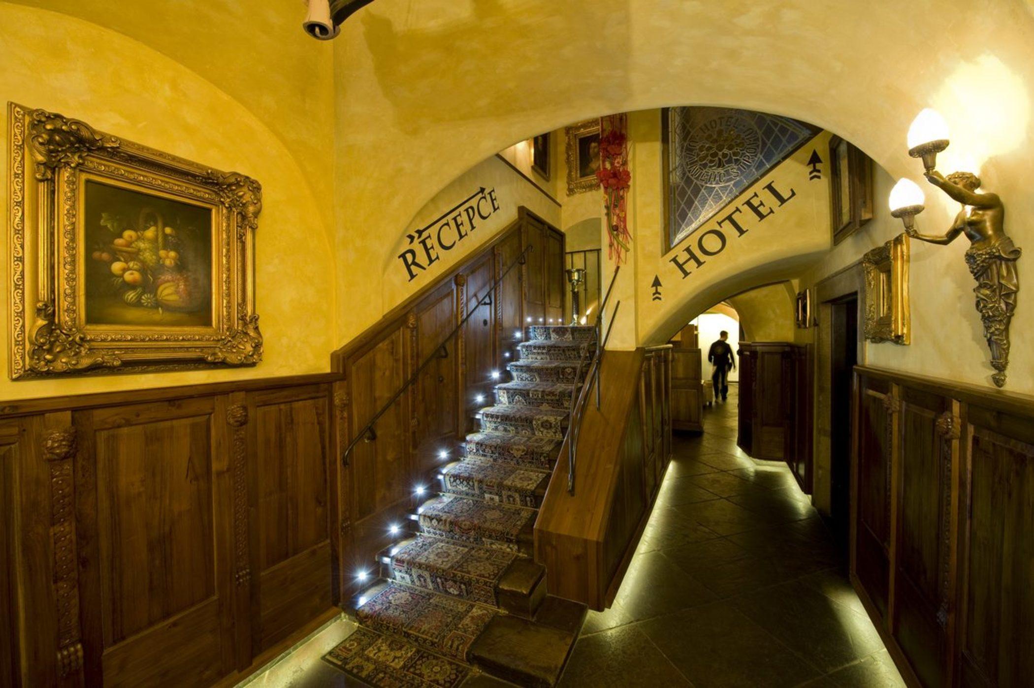 Vista Lobby Hotel U Zlatého Stromu Prague by BHG
