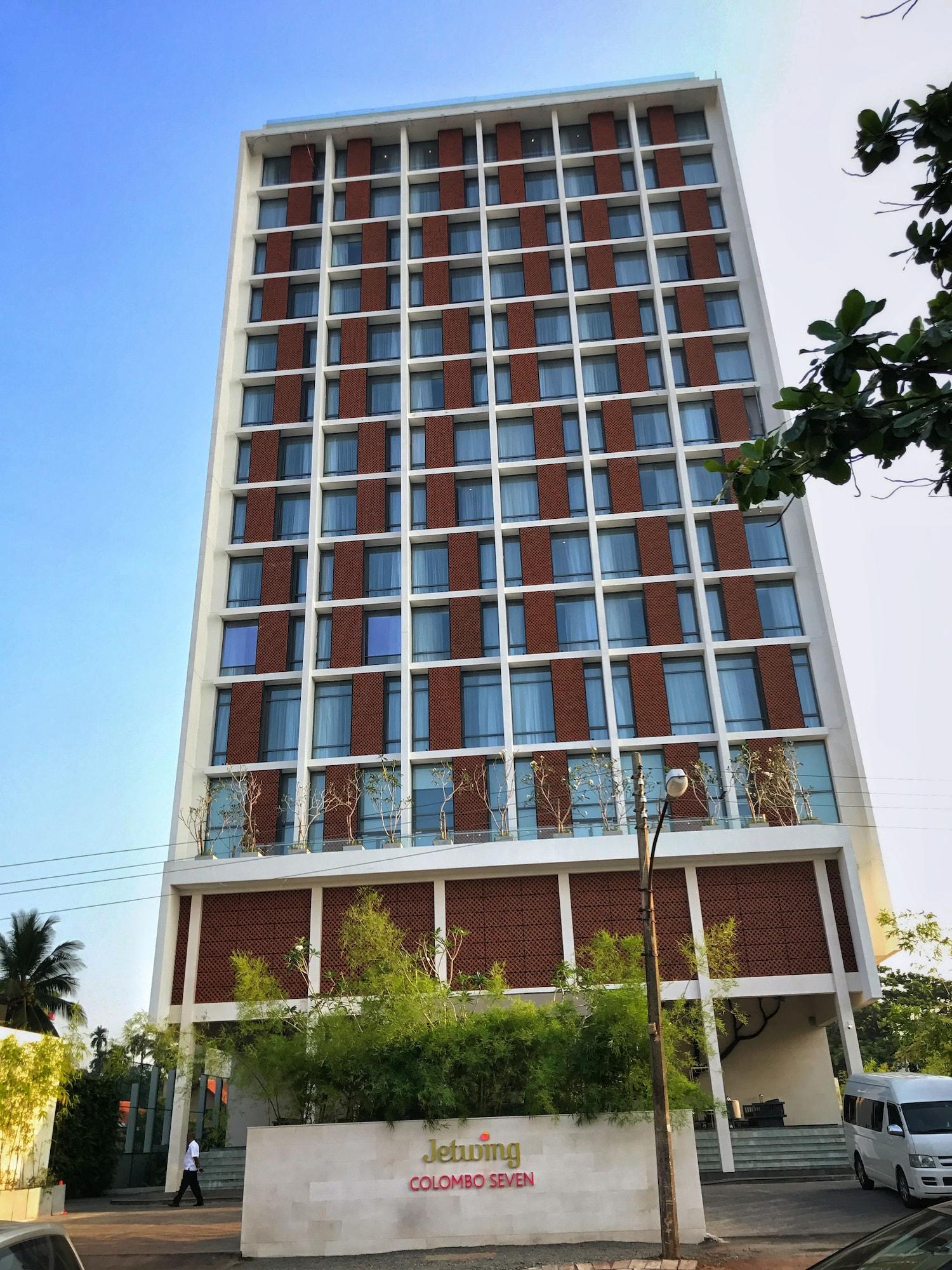 Vista Exterior Jetwing Colombo Seven