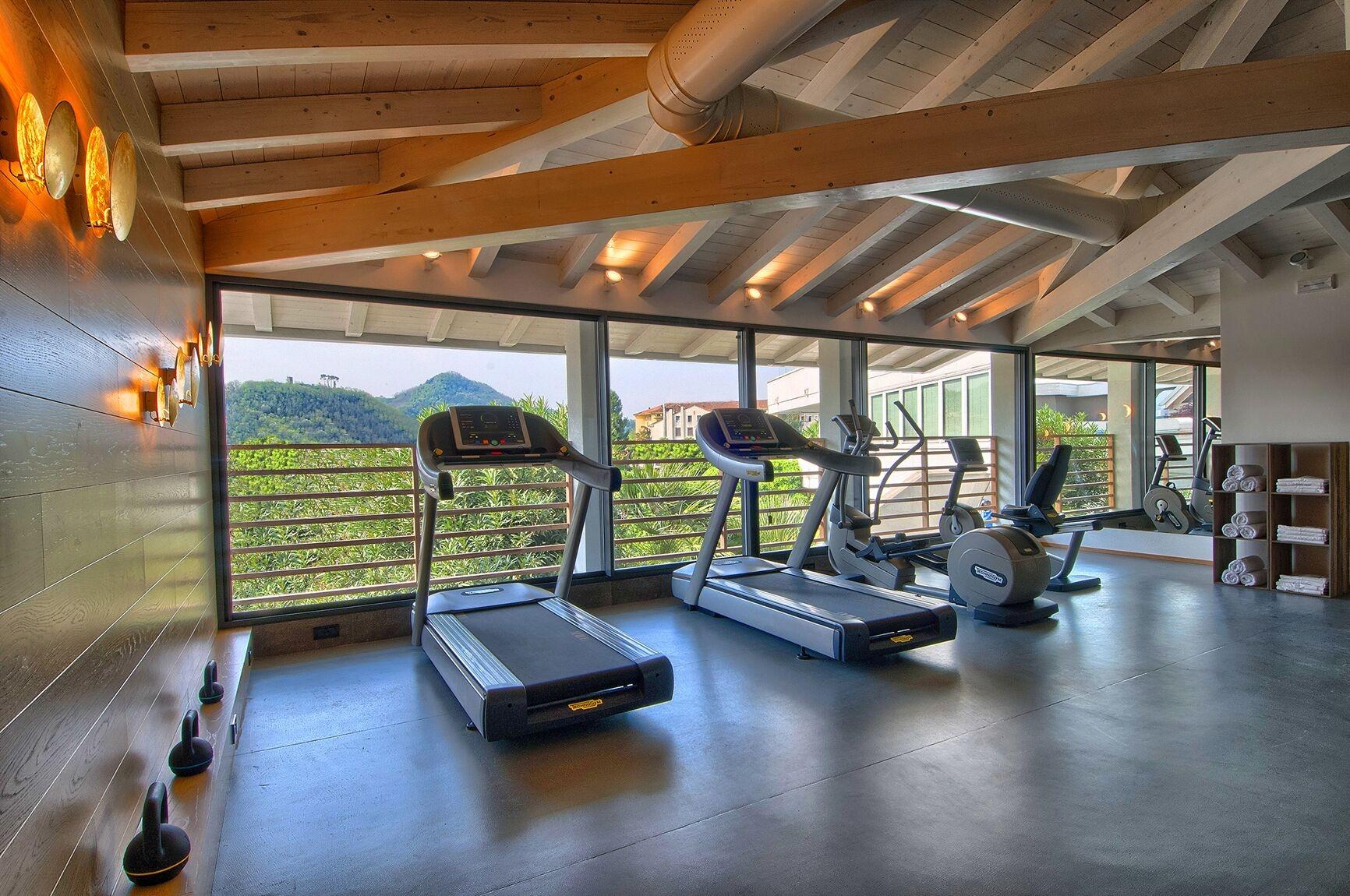 Gimnasio Esplanade Tergesteo - Luxury Retreat