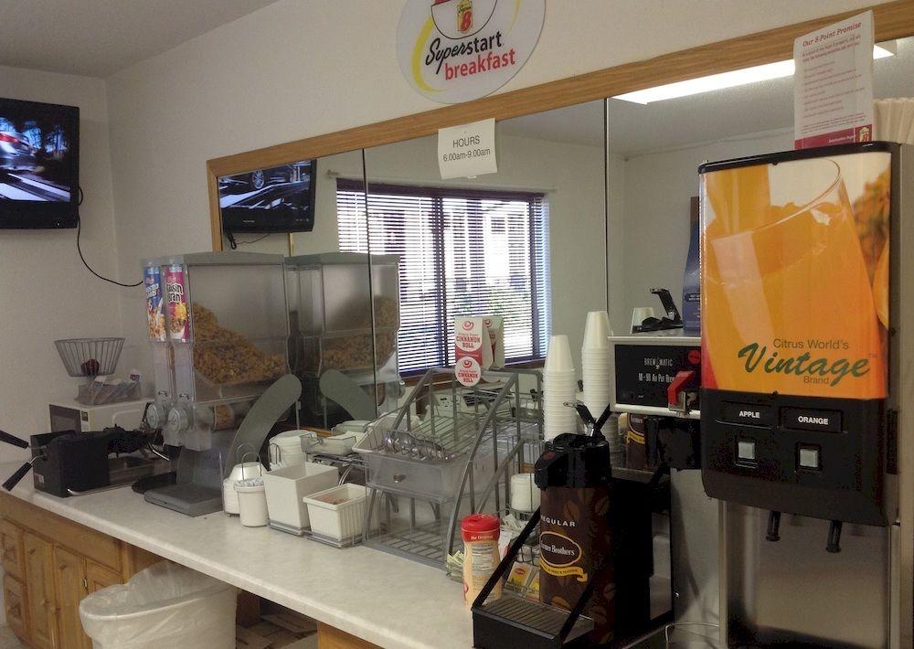 Restaurant Super 8 by Wyndham Winner SD