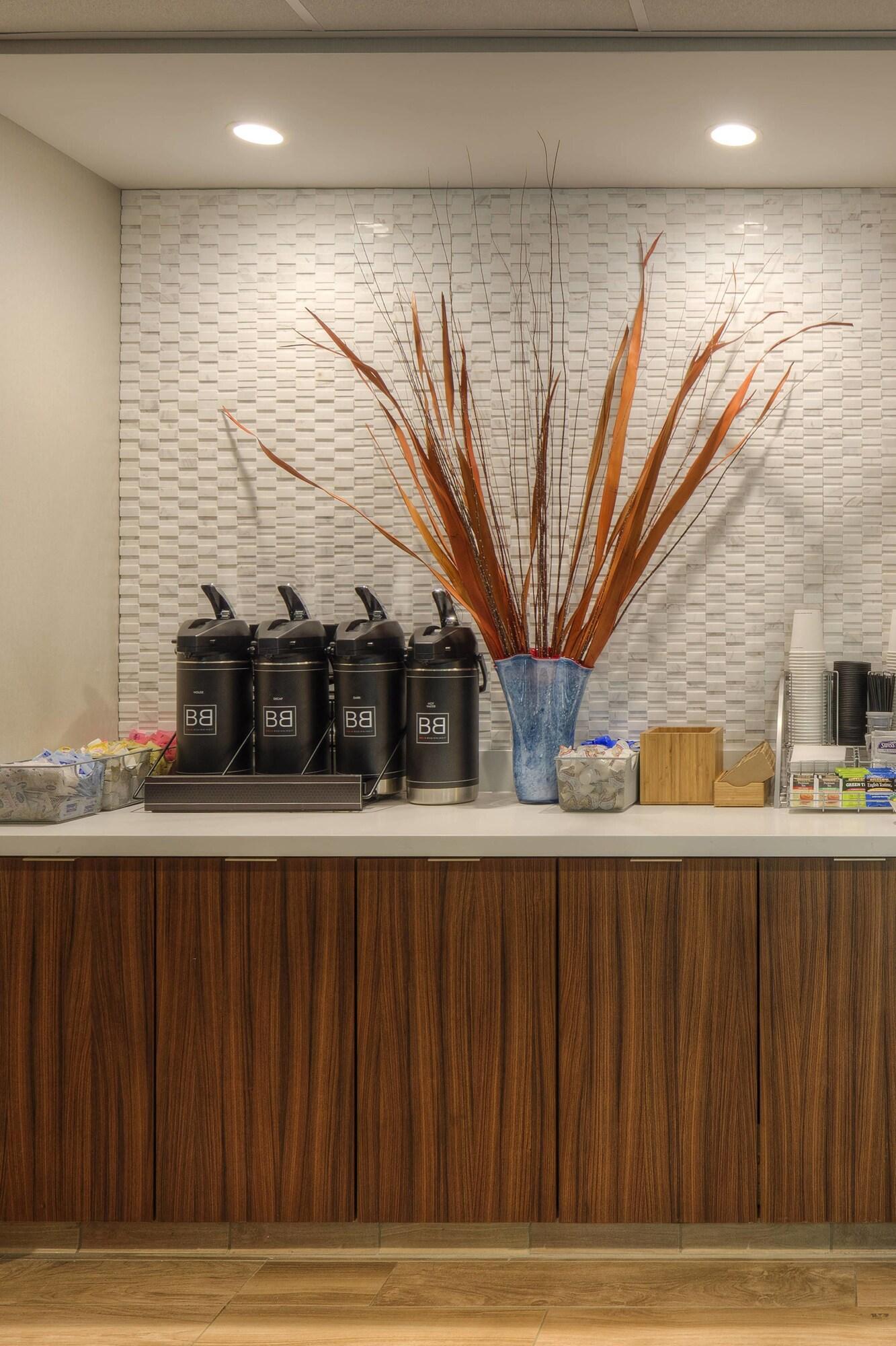 Bar/Salón Fairfield Inn & Suites by Marriott Winston-Salem Downtown