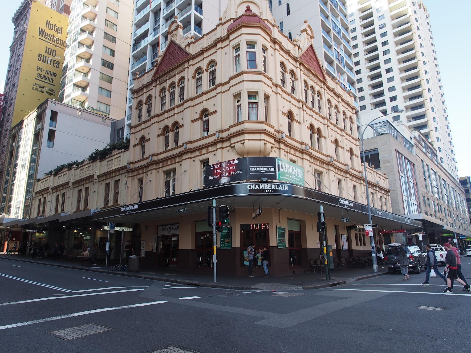 Vista Exterior Sydney Central Inn - Hostel