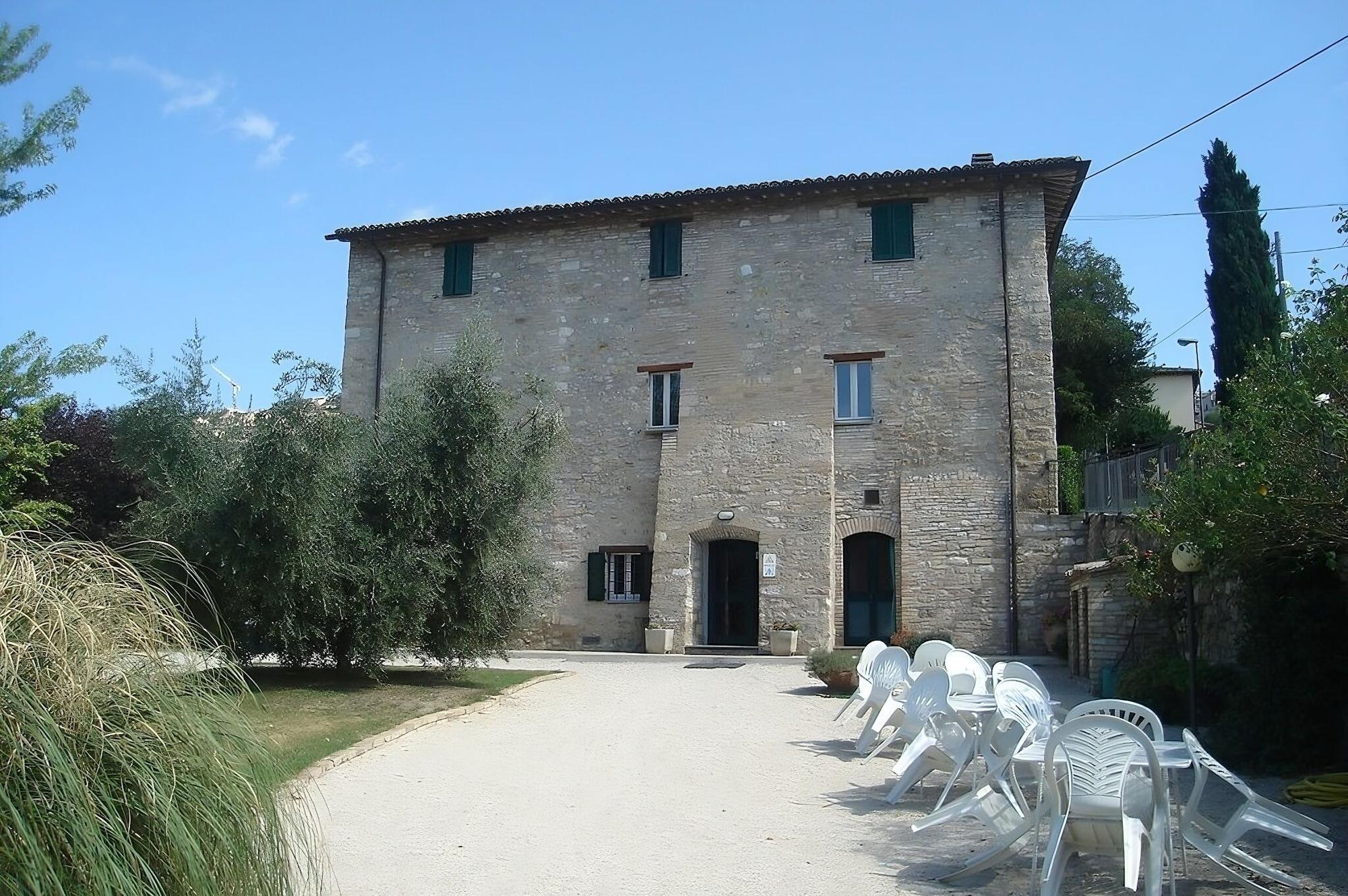 Vista Exterior Ostello della Pace Assisi