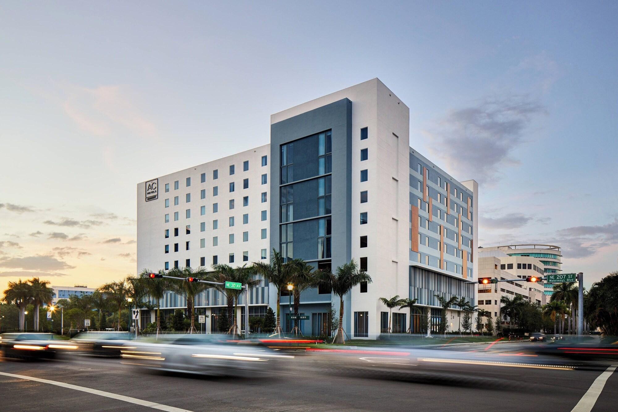 Vista Exterior AC Hotel by Marriott Miami Aventura