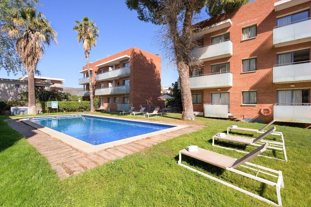 Habitación SG Costa BCN Apartments
