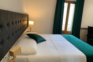 Alquiler Vacacional - MiniApartment-1 bedroom, 2 km from the Center, FREE Parking, garden