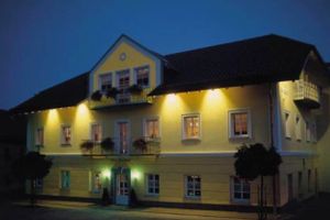 Alojamiento - Hotel Zur Post