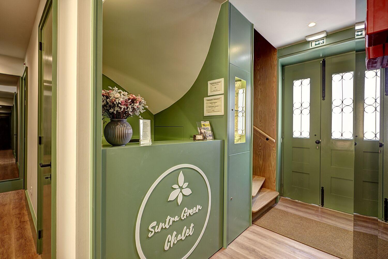 Vista Lobby Sintra Green Chalet - Bed & Breakfast