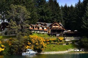 Alojamiento - Dos Bahias Lake Resort
