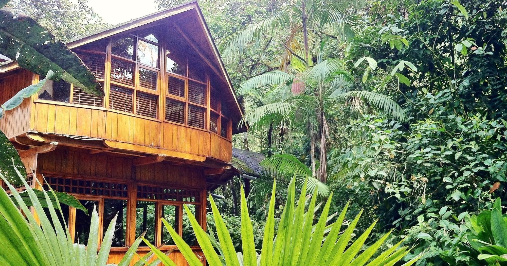 Vista Exterior Mindo Garden Lodge