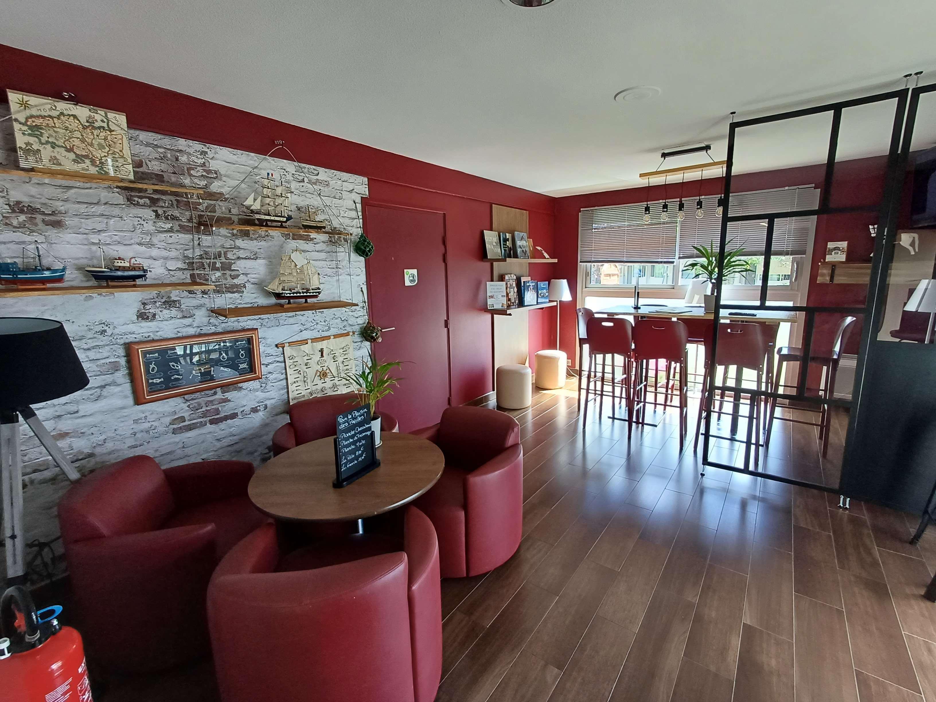 Vista Lobby Campanile Vannes