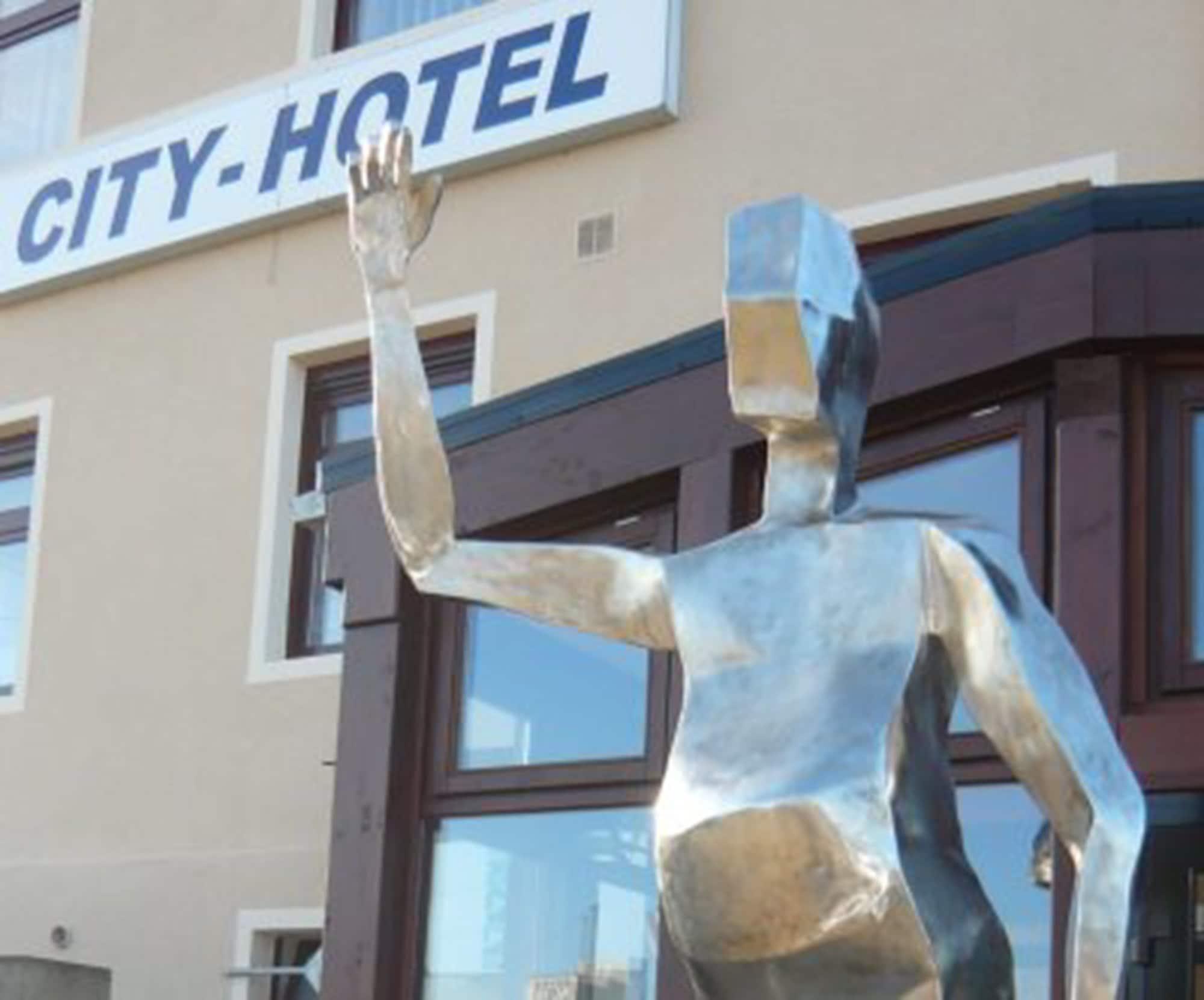 Vista Exterior City Hotel
