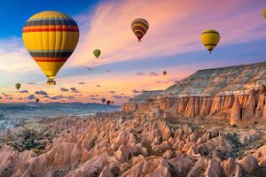 Actividad - Tour de 2 días por Capadocia con vuelos desde Estambul