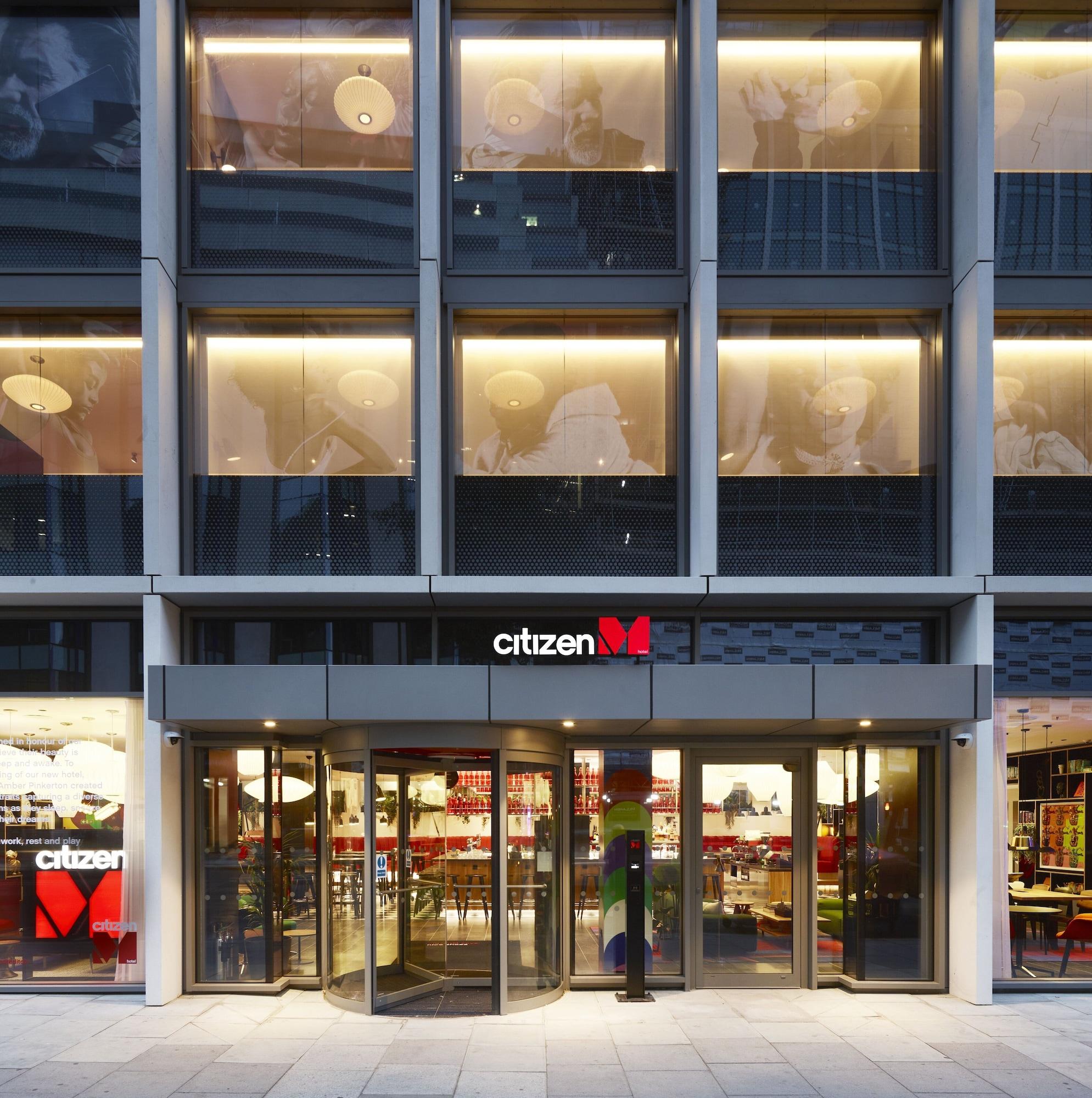 Vista Exterior citizenM London Victoria Station