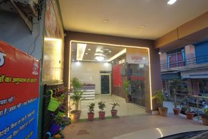 Alojamiento - Hotel Devbhoomi Inn