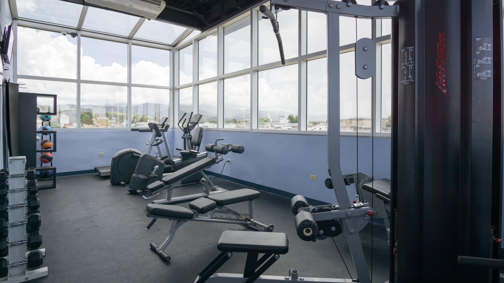 Gimnasio Ponce Plaza Hotel & Casino