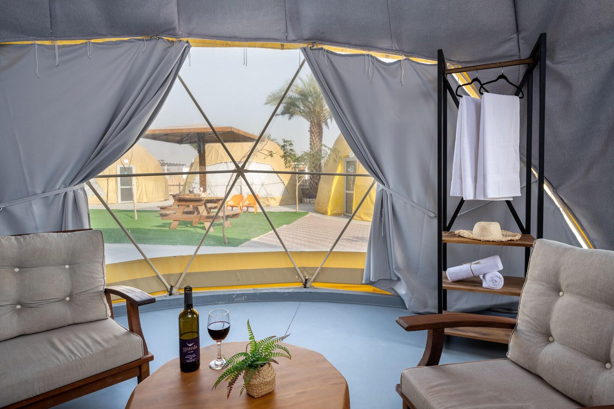 Varios Camp Sahara