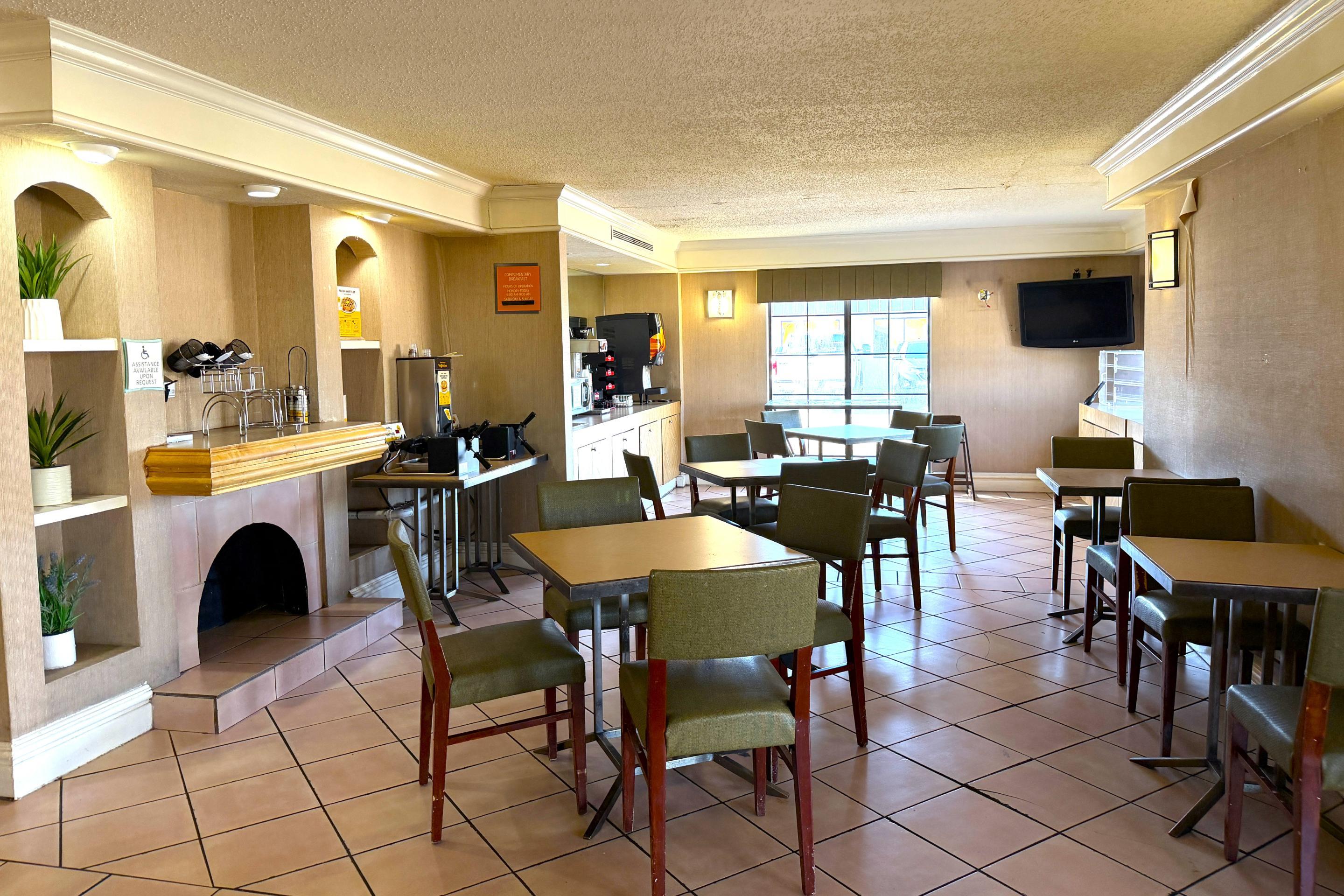 Comodidades del Alojamiento Townhouse Garden Inn & Suites San Antonio I 35