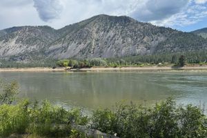 Alquiler Vacacional - Relax and  unwind in a family cabin on the Clark Fork River
