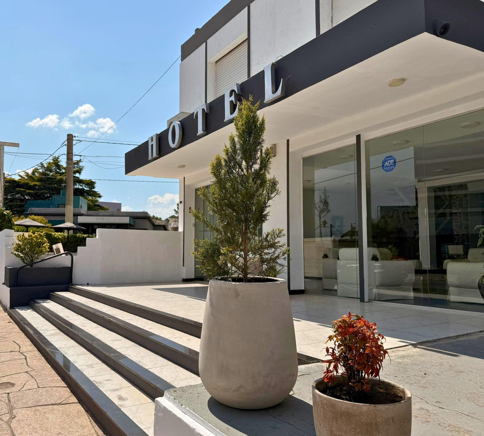 Vista Exterior Hotel Montecarlo PSH