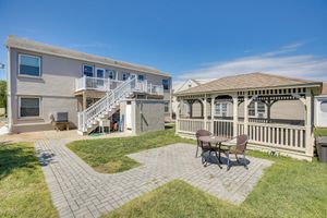 Alquiler Vacacional - Wildwood Crest Getaway w/ Deck, Walk to Beach!