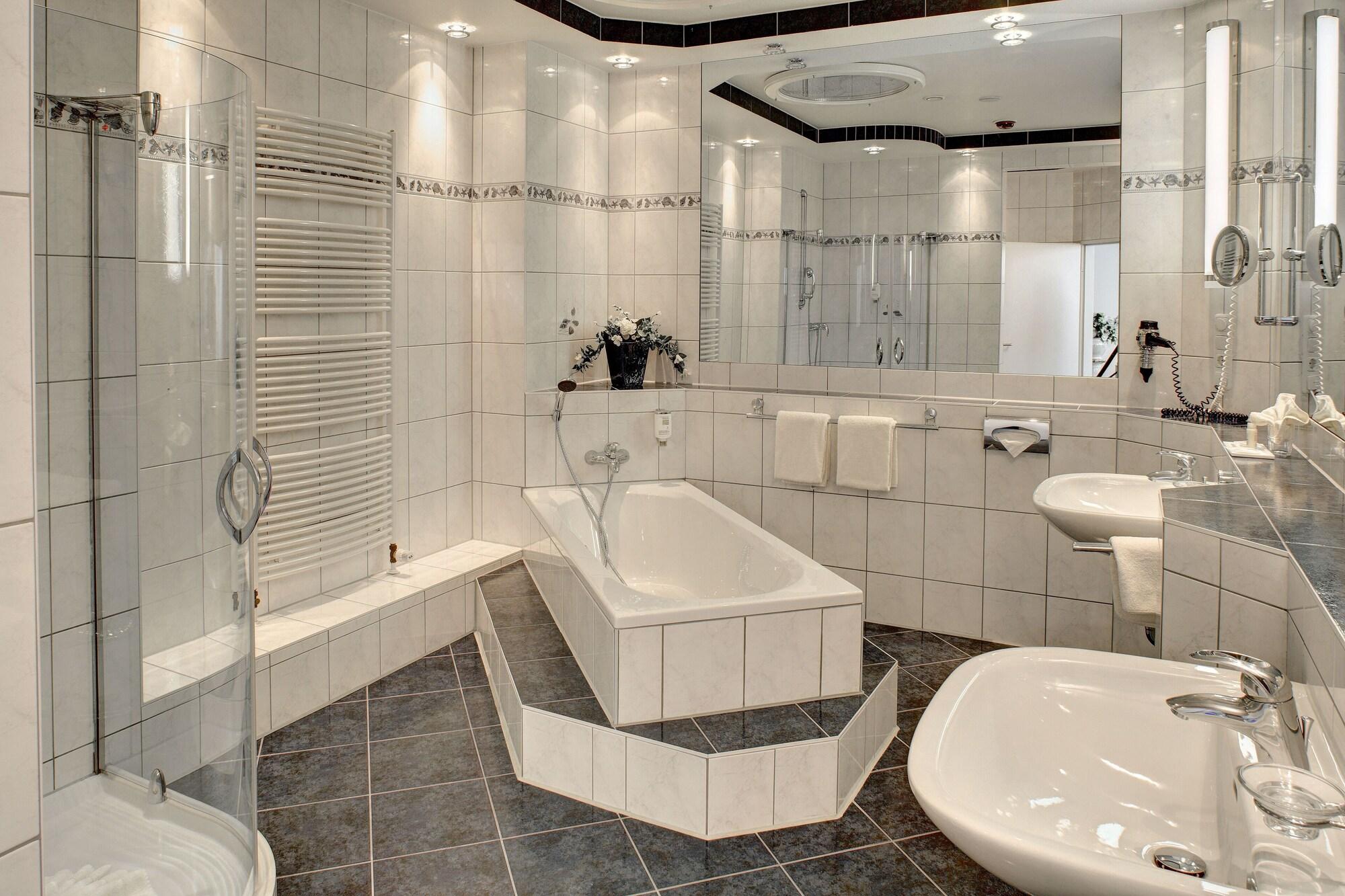 Equipamiento de Habitación La Strada Hotel