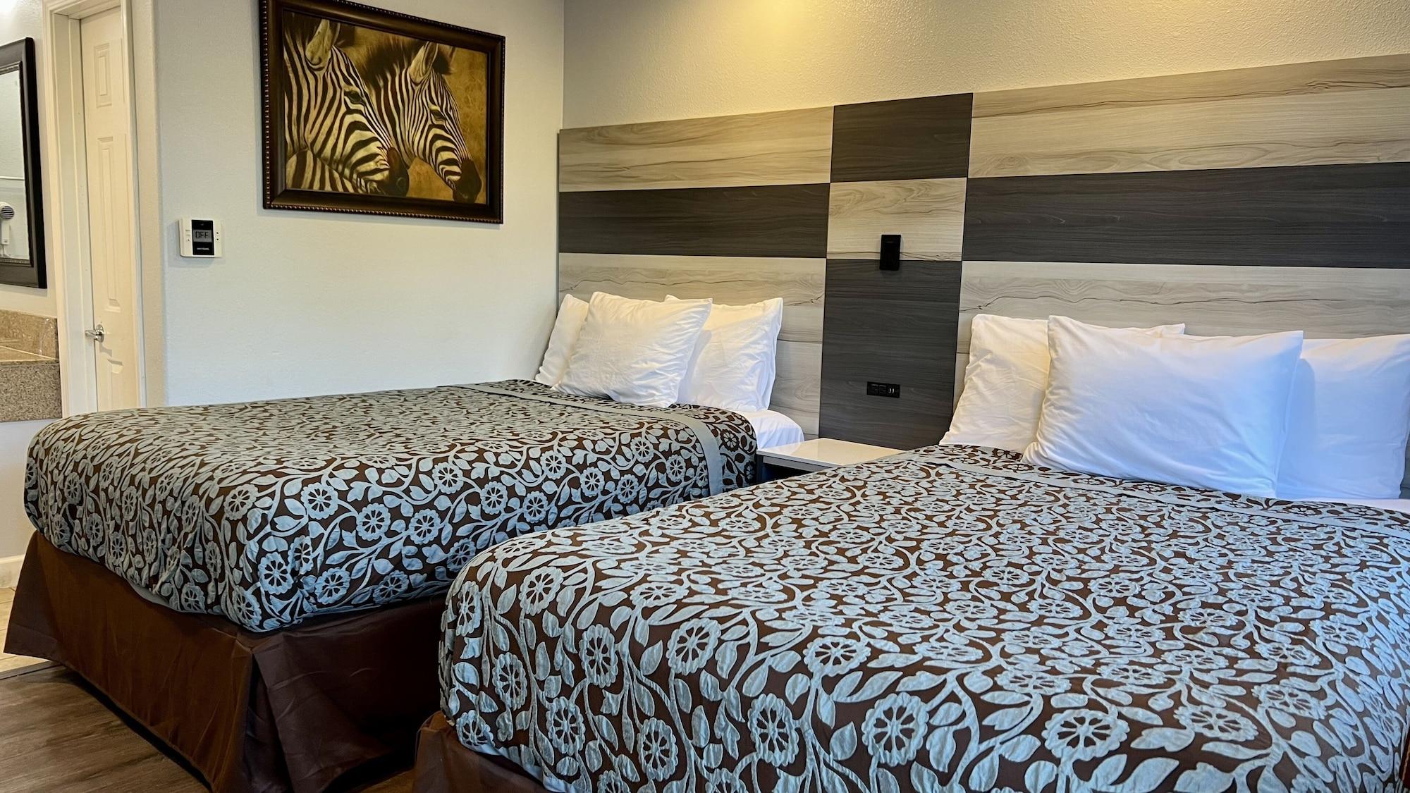 Varios Bay Breeze Inn