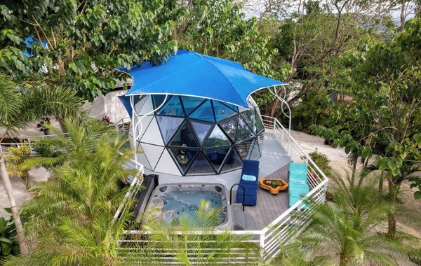My Only Love Geodome with Wi-Fi, Hot-Tub, Pool A/C in tranquil Potrero. - Hoteles pet friendly en Potrero Guanacaste