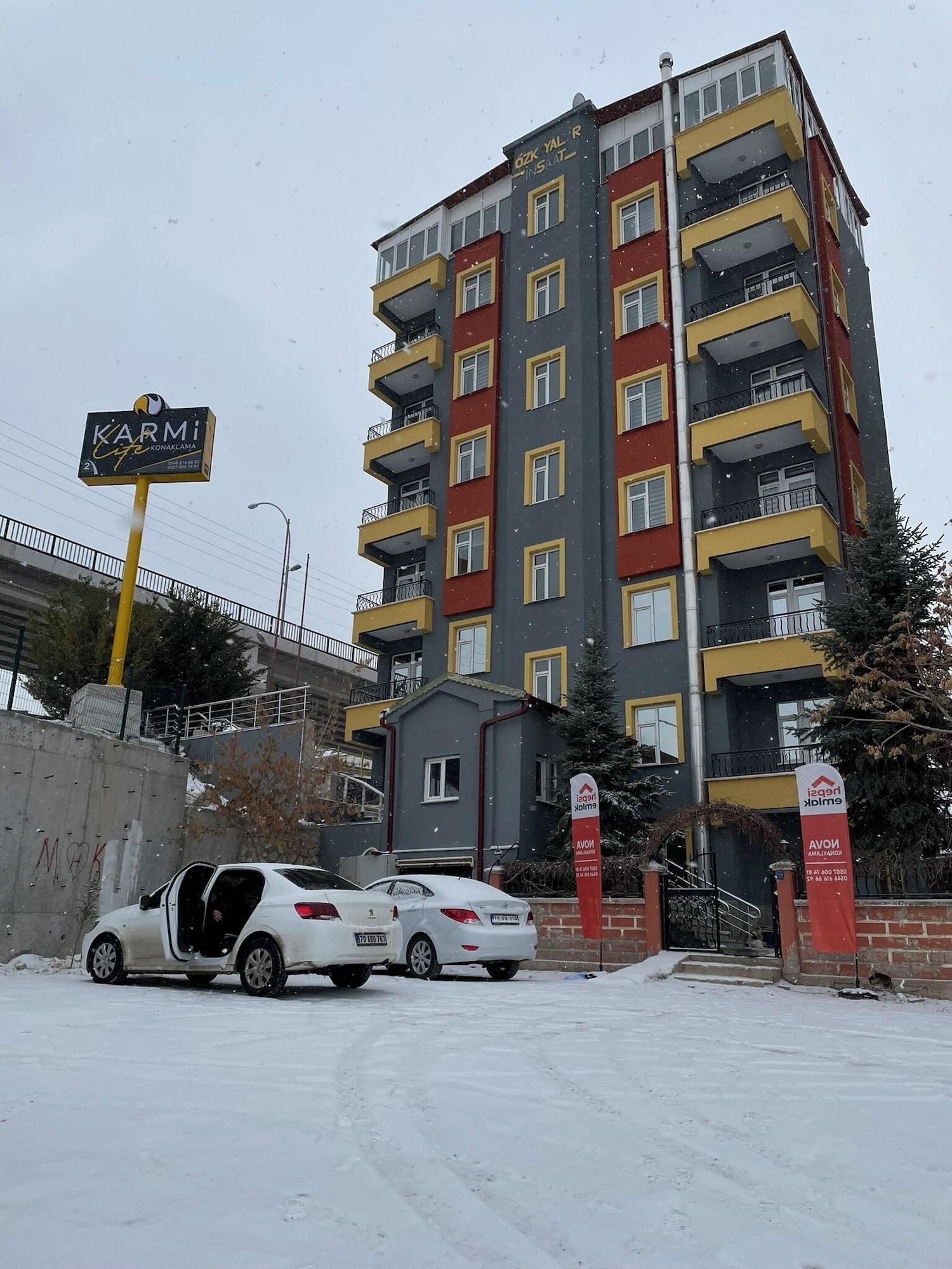 Vista Exterior KARMİLİFE KONAKLAMA