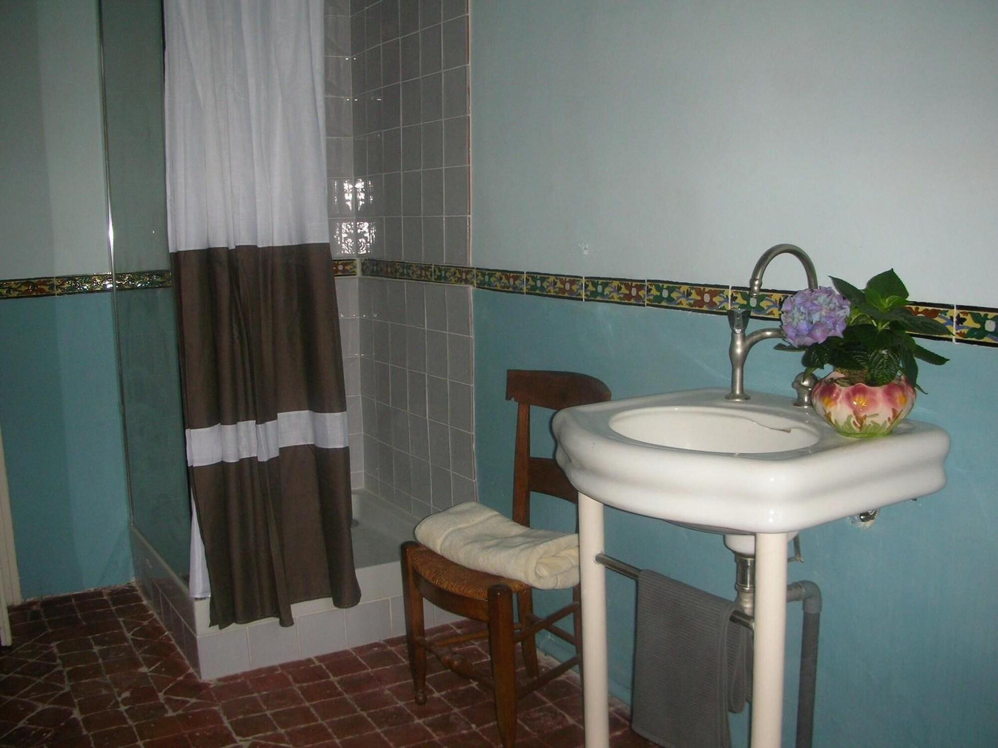 Equipamiento de Habitación La Vagabonde - Chambre d'Hôtes