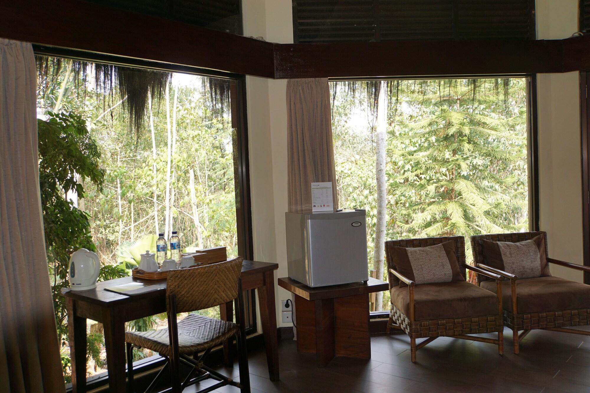 Set de Habitación Samboja Lodge
