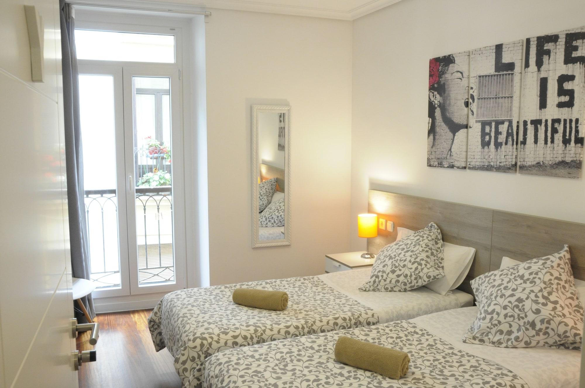 Varios Old City House