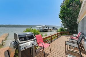 Alquiler Vacacional - Dock & Rowboat: 'beechnut Bungalow' on Keuka Lake