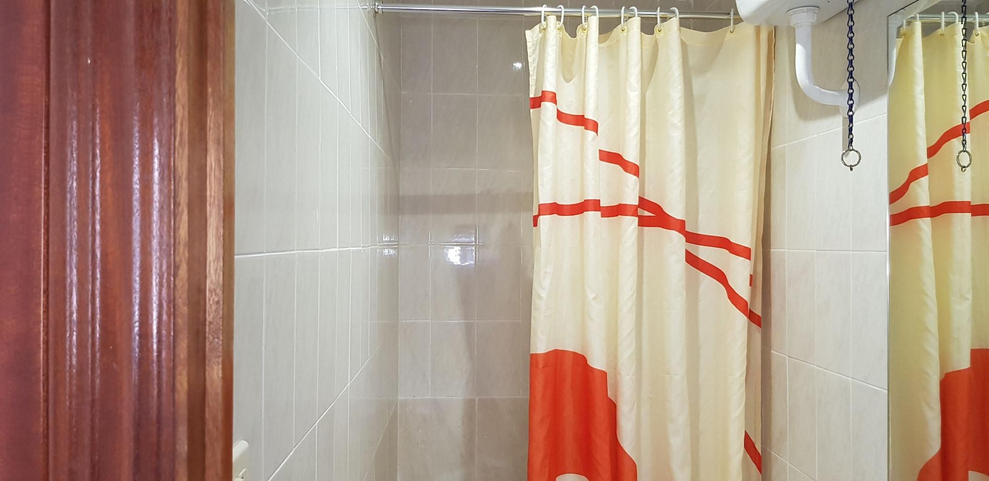 Equipamiento de Habitación Pension Salamanca