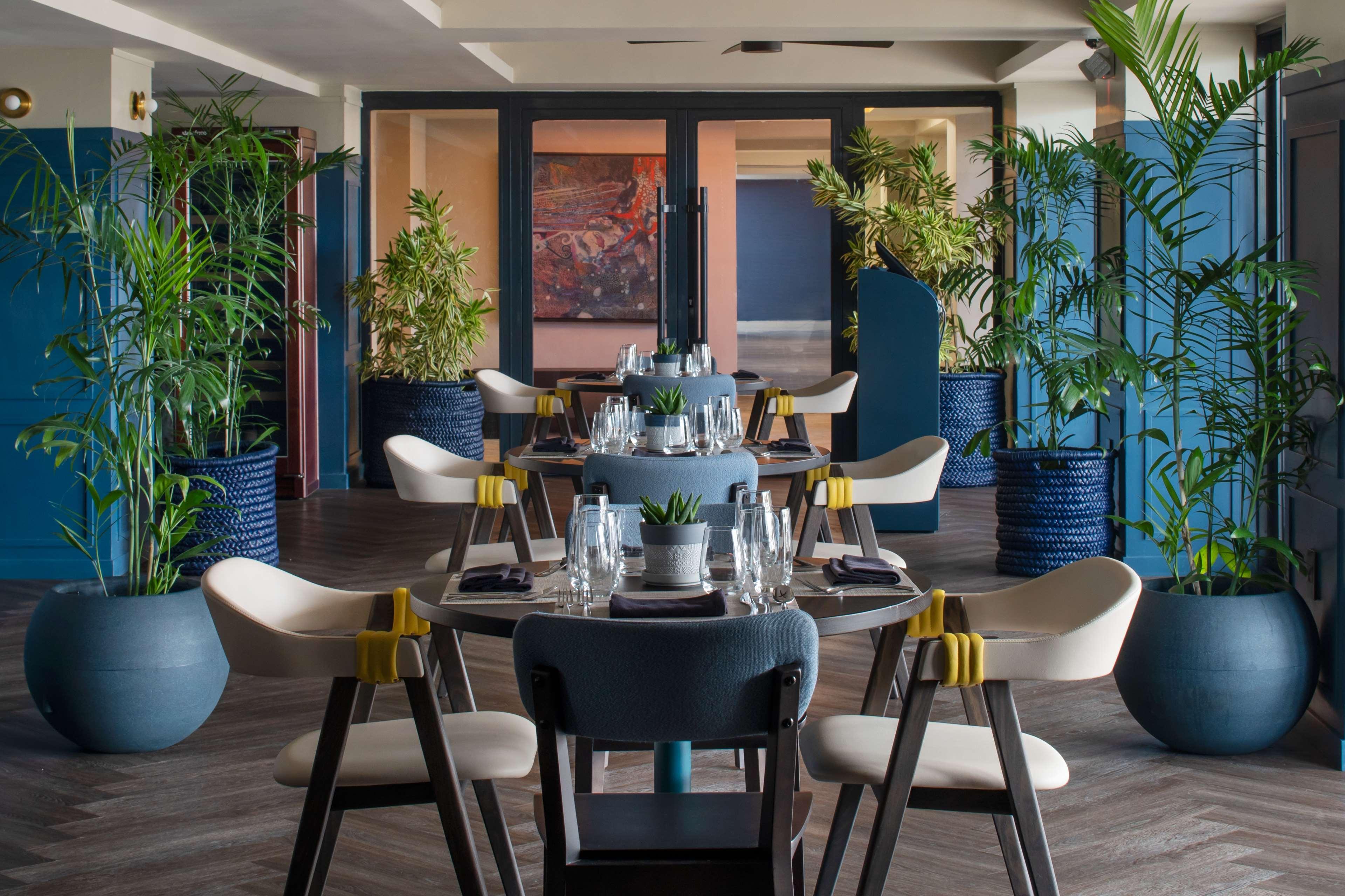 Restaurant ROK Hotel Kingston, Tapestry Collection by Hilton