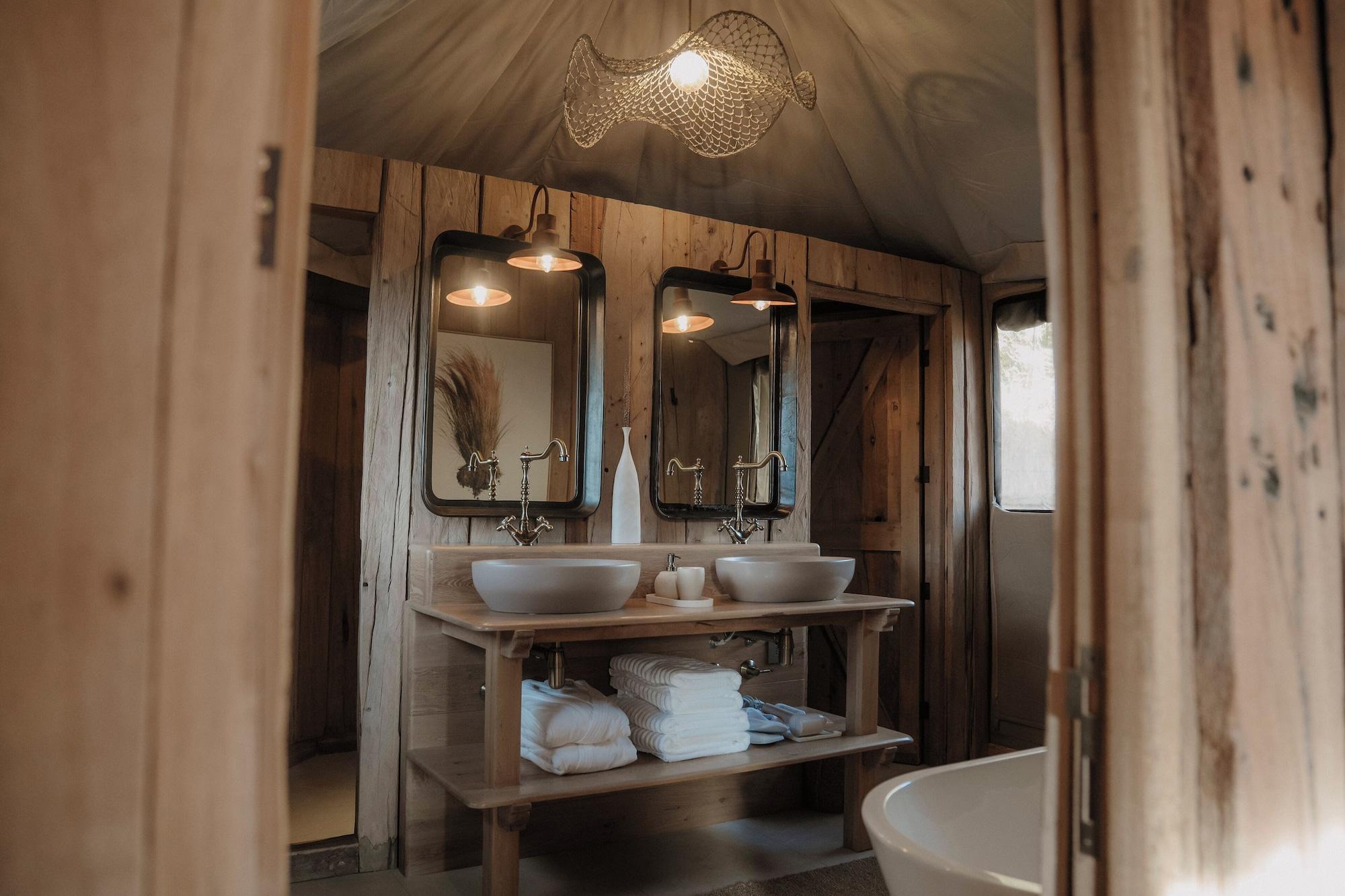 Equipamiento de Habitación UNAI Atacama Luxury Tents