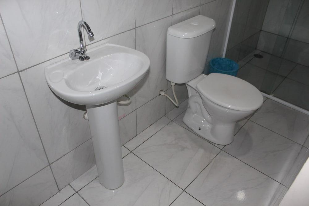Baño Hotel Flert Tatuape